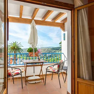 https://casa-herminia.es-andalucia.com